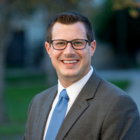 Brett L